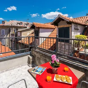 Appartement Rooftop View In The Palace Walls, Split